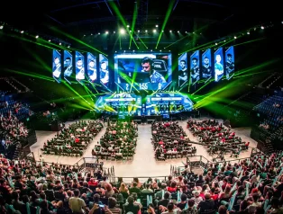 Bölgesel E-Spor Ligi: Yerelden Küresele Uzanan Yeni Arenanız